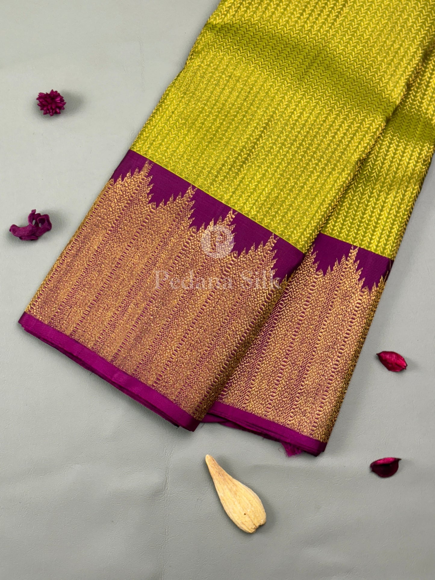 The Golden Garden of Temple Border Kanjivaram Silk