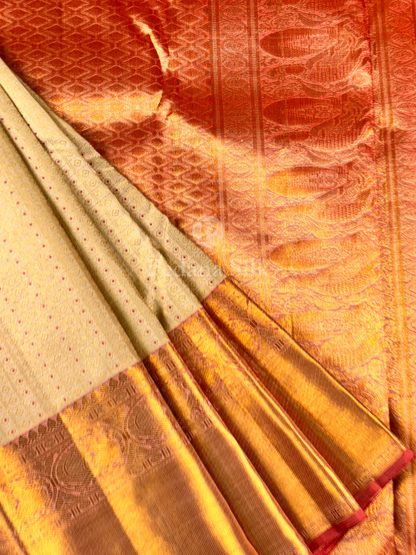 Ivory Sublime Charms of the Ecru Kanjivaram Silk Saree